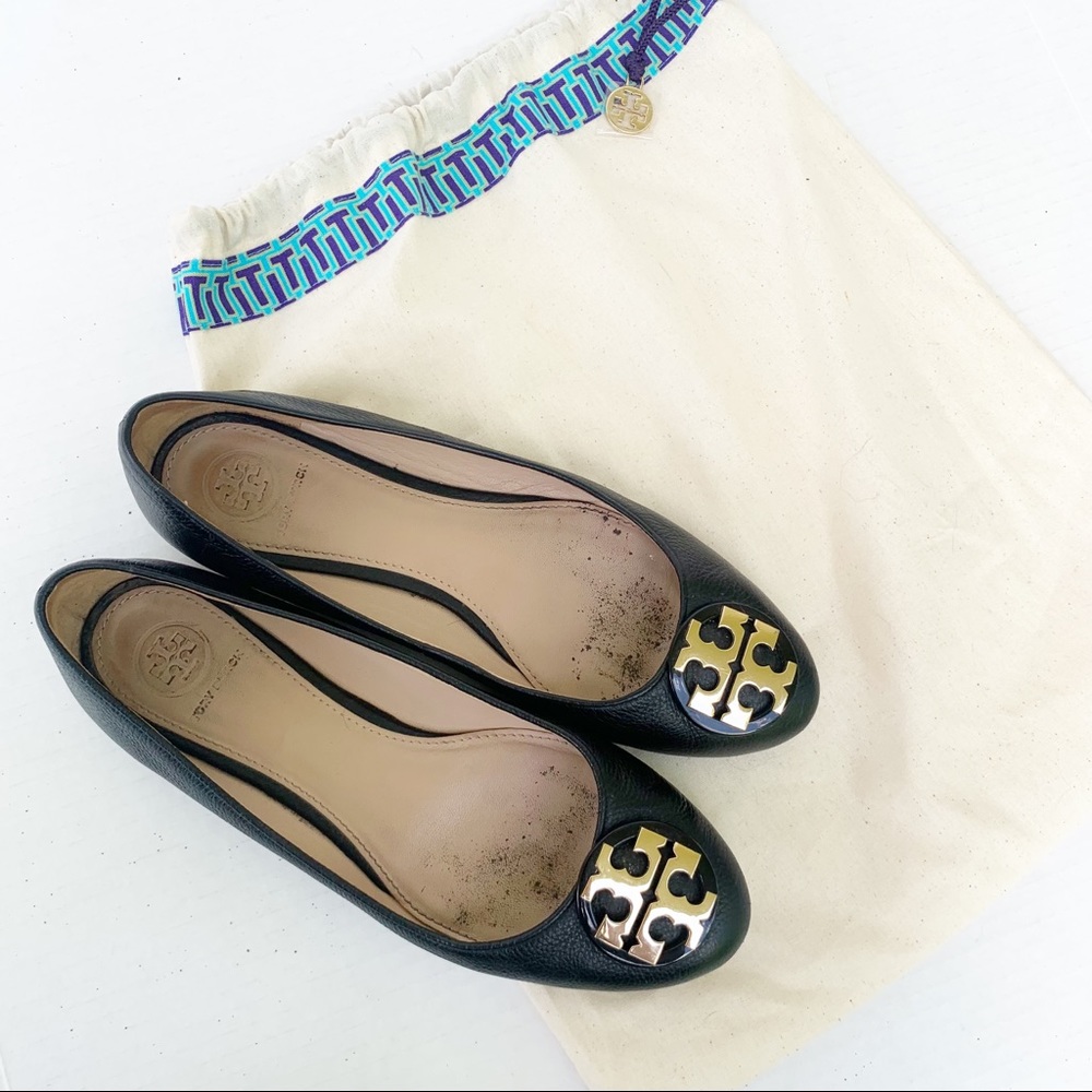 Tory Burch Claire Black & Gold Ballerina Flats 7 - Picture 3 of 13